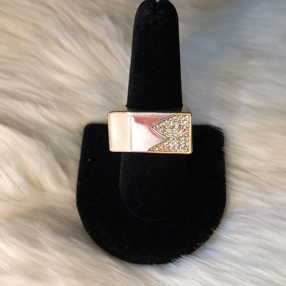 Jewelmint Statement Ring